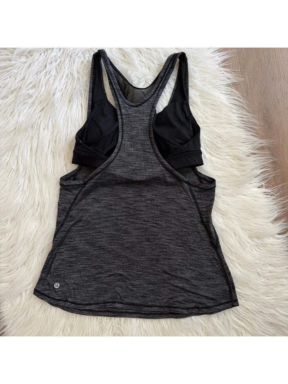 Lululemon on track tank size 8